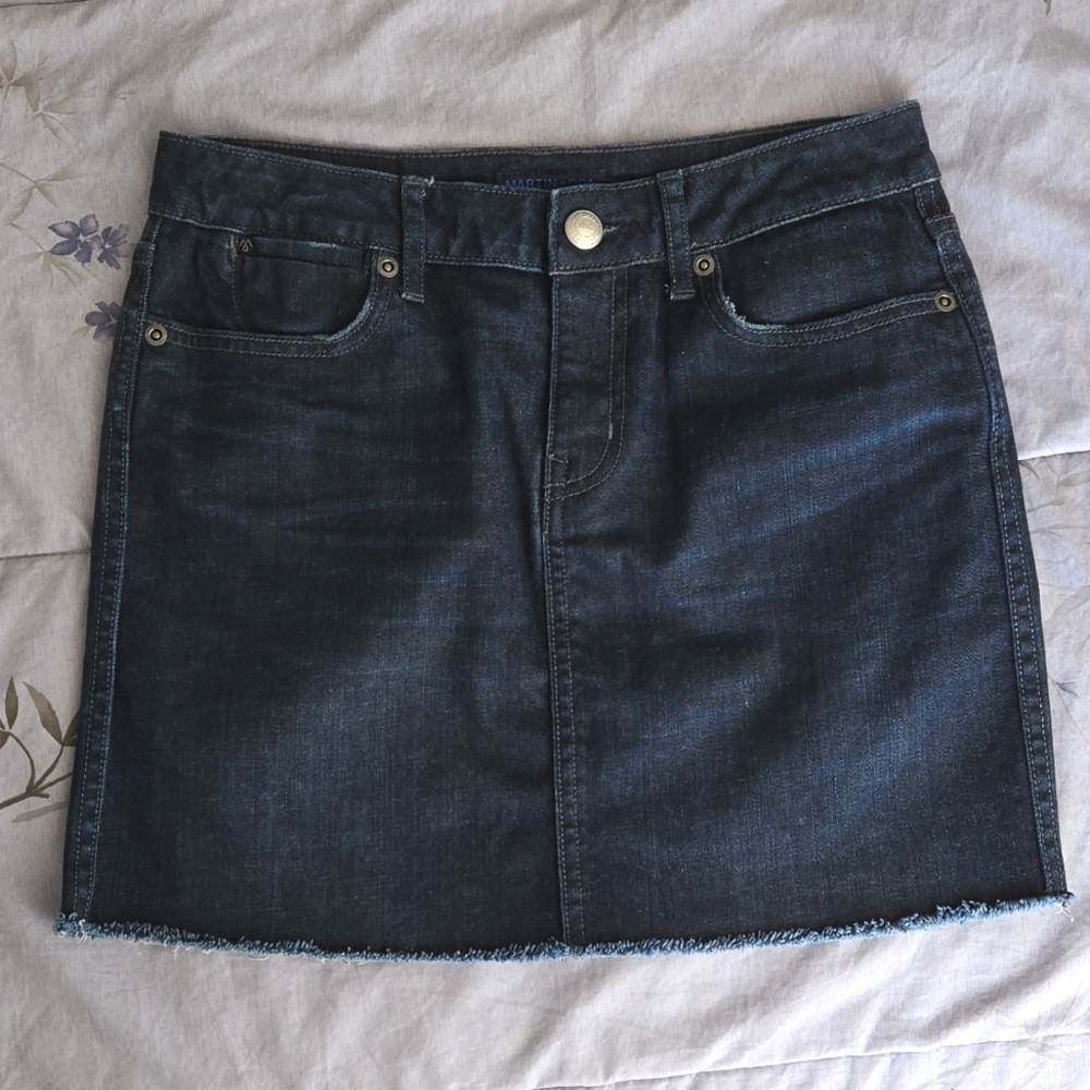Martin + Osa Denim Jean Mini Skirt Size 26 Raw Hem Dark Rinse 5 Pocket